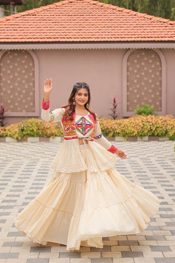 White Cotton Gamthi Work Navratri Lehenga Choli With Koti